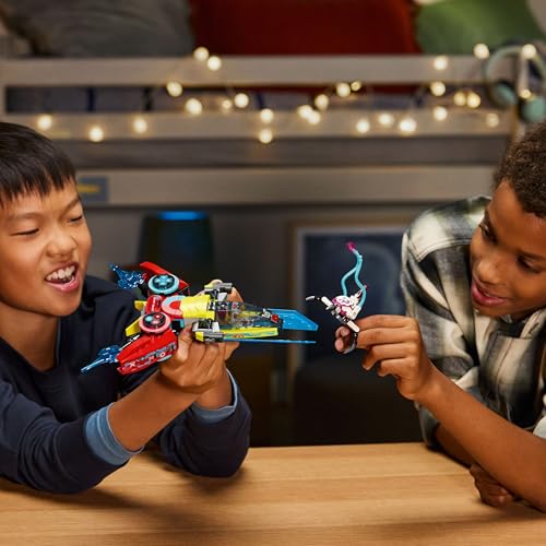 LEGO DREAMZzz Mando Jet de Cooper de Juguete con Minifigura y Figura de Araña, Regalo de Cumpleaños para Niños y Niñas de 7 Años o Más, Juguetes 2 en 1 con Avión, Helicóptero y Joystick 71489 - Imagen 6